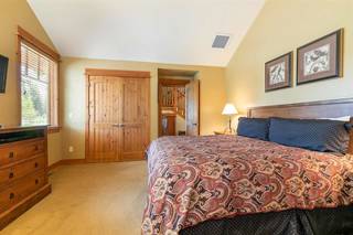 Listing Image 12 for 12445 Lookout Loop, Truckee, CA 96161