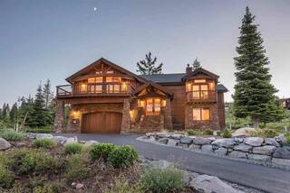 Listing Image 1 for 13979 Skislope Way, Truckee, CA 96161