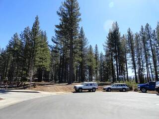 Listing Image 1 for 10969 Industrial Way, Truckee, CA 96161