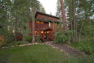 Listing Image 1 for 10707 Balfour Reach, Truckee, CA 96161