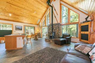 Listing Image 3 for 15205 Point Drive, Truckee, CA 96161