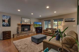 Listing Image 4 for 10543 Pine Needle Way, Truckee, CA 96161