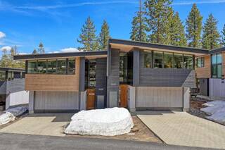 Listing Image 1 for 15024 Peak View Place, Truckee, CA 96161