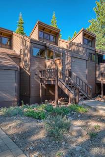 Listing Image 1 for 6111 Rocky Point Circle, Truckee, CA 96161