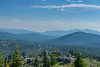 Listing Image 1 for 14461 Skislope Way, Truckee, CA 96161