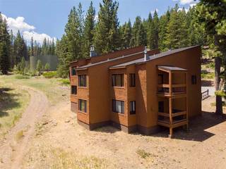 Listing Image 14 for 4140 Coyote Fork, Truckee, CA 96161