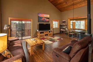 Listing Image 4 for 14908 Royal Way, Truckee, CA 96161
