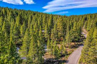 Listing Image 1 for 11850 Bottcher Loop, Truckee, CA 96161-2792
