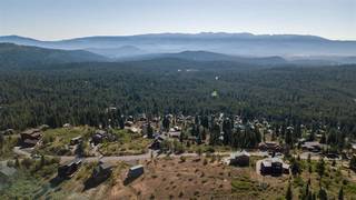 Listing Image 13 for 13725 Skislope Way, Truckee, CA 96161