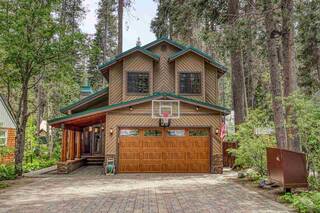 Listing Image 1 for 15665 Pine Street, Truckee, CA 96161-3700