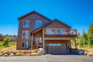 Listing Image 1 for 14699 Northwoods Boulevard, Truckee, CA 96161