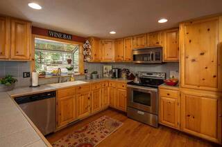Listing Image 7 for 12107 Lausanne Way, Truckee, CA 96161