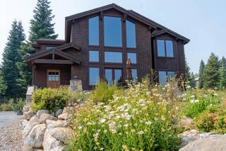 Listing Image 1 for 14019 Skislope Way, Truckee, CA 96161