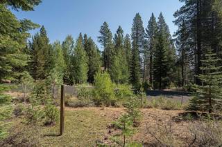 Listing Image 2 for 11830 Bottcher Loop, Truckee, CA 96161