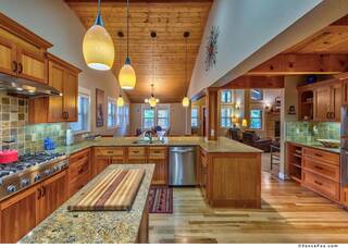 Listing Image 3 for 1505 Logging Trail, Truckee, CA 96161-4019
