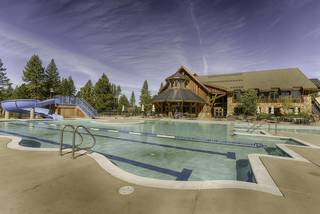 Listing Image 10 for 13132 Lookout Loop, Truckee, CA 96161