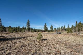 Listing Image 12 for 7200 Lahontan Drive, Truckee, CA 96161