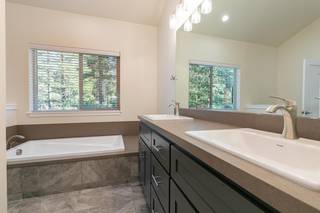 Listing Image 12 for 11324 Wolverine Circle, Truckee, CA 96161