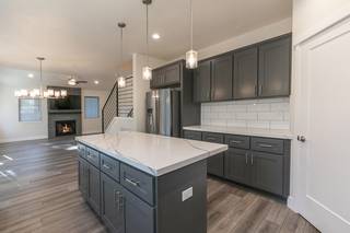 Listing Image 6 for 11324 Wolverine Circle, Truckee, CA 96161