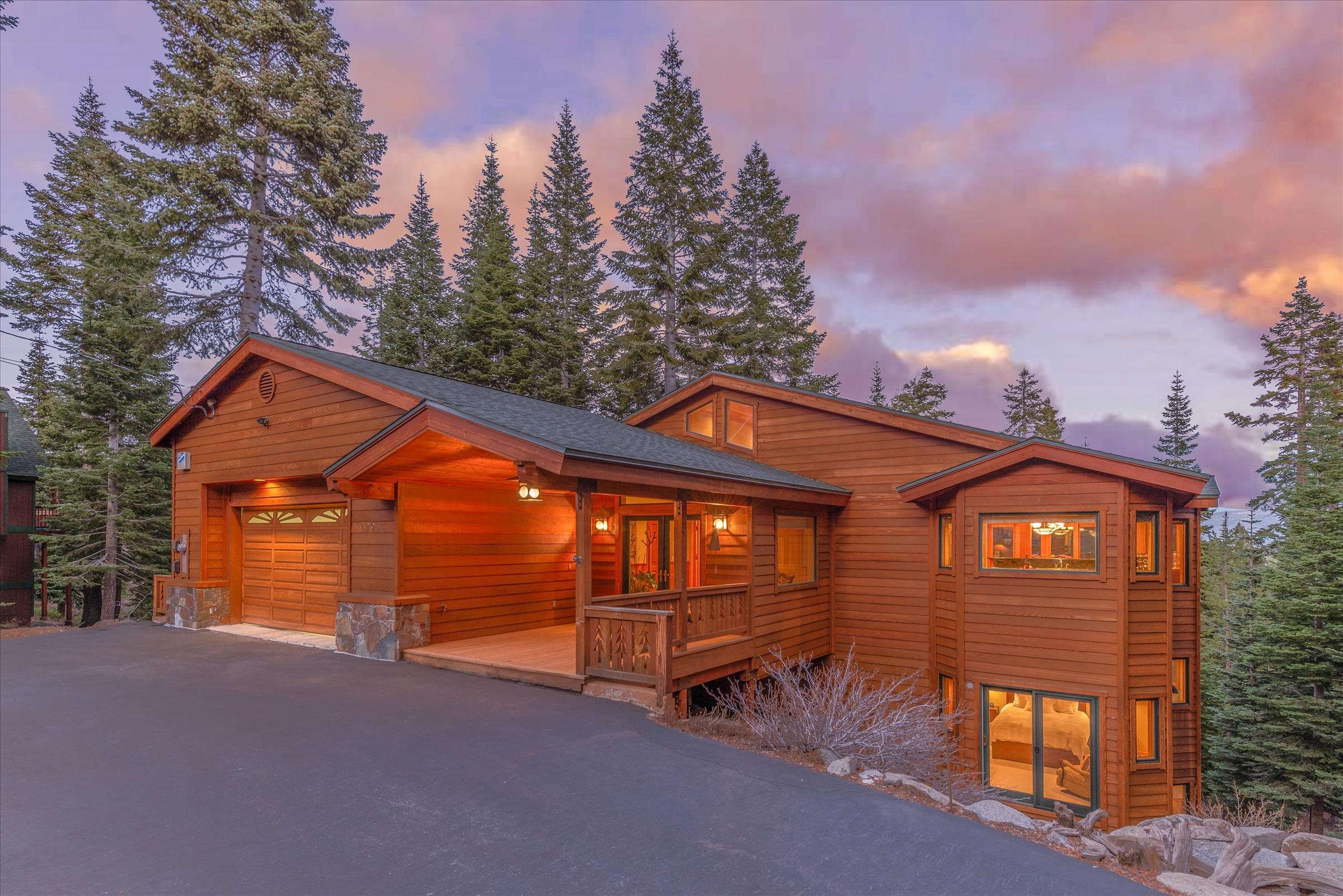 Image for 12963 Skislope Way, Truckee, CA 96161