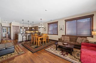 Listing Image 3 for 11527 Dolomite Way, Truckee, CA 96161