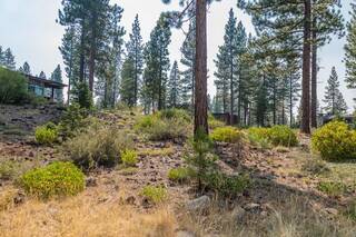 Listing Image 3 for 2412 Newhall Court, Truckee, CA 96161