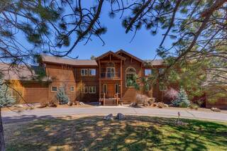Listing Image 1 for 11710 Tinkers Landing, Truckee, CA 96161
