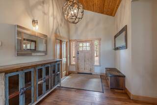 Listing Image 2 for 11647 Henness Road, Truckee, CA 96161