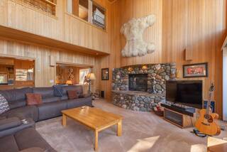 Listing Image 4 for 358 Skidder Trail, Truckee, CA 96161-000
