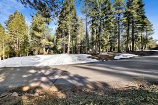 Listing Image 4 for 12800 Zurich Place, Truckee, CA 96161