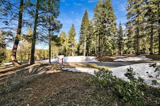 Listing Image 7 for 12800 Zurich Place, Truckee, CA 96161