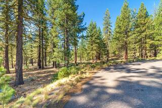 Listing Image 2 for 10551 Brickell Court, Truckee, CA 96161