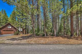 Listing Image 10 for 14654 Davos Drive, Truckee, CA 96161-0000
