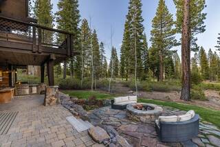 Listing Image 3 for 10605 Kingscote Court, Truckee, CA 96161