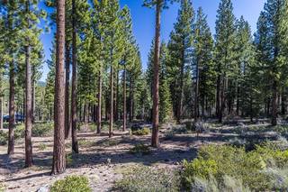 Listing Image 4 for 8243 Ehrman Drive, Truckee, CA 96161