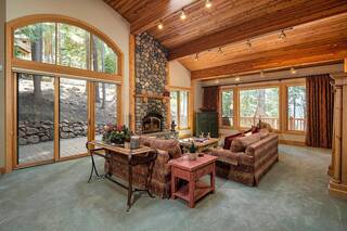 Listing Image 4 for 1811 Woods Point Way, Truckee, CA 96161-9999