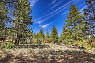 Listing Image 12 for 11690 Bottcher Loop, Truckee, CA 96161