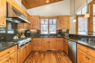 Listing Image 10 for 12211 Lookout Loop, Truckee, CA 96161