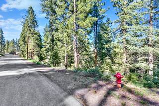 Listing Image 2 for 10573 Snowshoe Circle, Truckee, CA 96161-2747