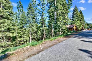 Listing Image 4 for 10573 Snowshoe Circle, Truckee, CA 96161-2747