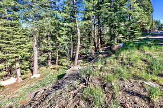 Listing Image 5 for 10573 Snowshoe Circle, Truckee, CA 96161-2747