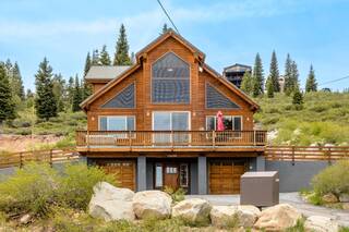 Listing Image 1 for 14290 Skislope Way, Truckee, CA 96161-6058