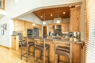 Listing Image 9 for 12202 Lookout Loop, Truckee, CA 96161