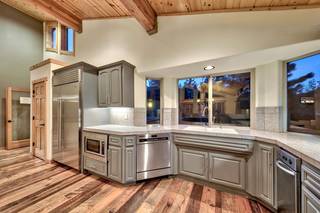 Listing Image 11 for 12391 Stockholm Way, Truckee, CA 96161-6945