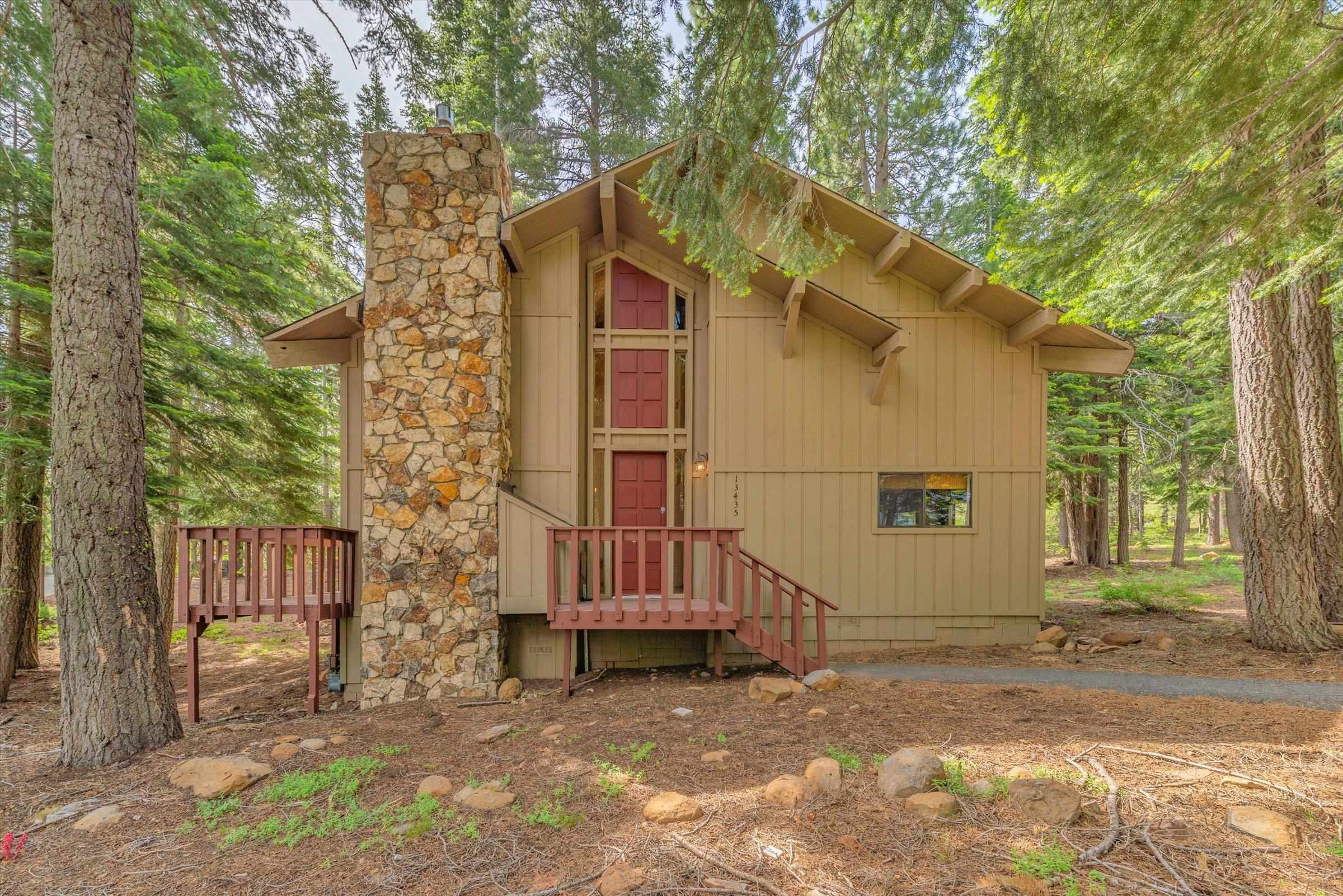 Image for 13435 Weisshorn Avenue, Truckee, CA 96161