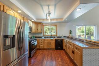 Listing Image 10 for 10309 Evensham Place, Truckee, CA 96161-0000