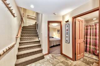 Listing Image 16 for 4002 Ski View, Truckee, CA 96161