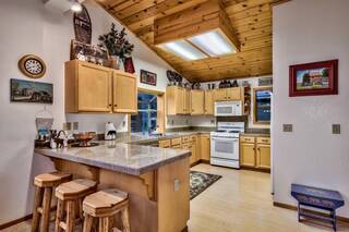 Listing Image 13 for 12467 Schussing Way, Truckee, CA 96161-6263