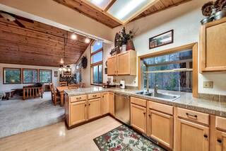 Listing Image 14 for 12467 Schussing Way, Truckee, CA 96161-6263