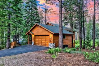 Listing Image 2 for 12467 Schussing Way, Truckee, CA 96161-6263